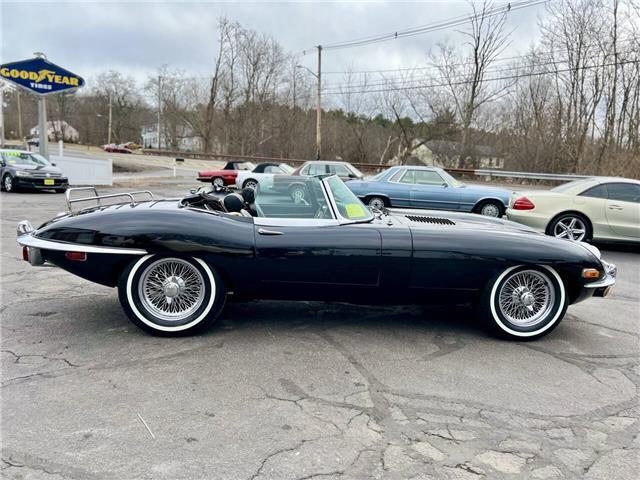 Jaguar-XKE-Roadster-1970-Black-Black-50286-11