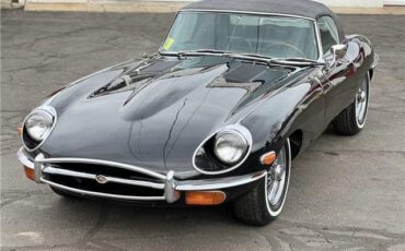 Jaguar-XKE-Roadster-1970-Black-Black-50286-18