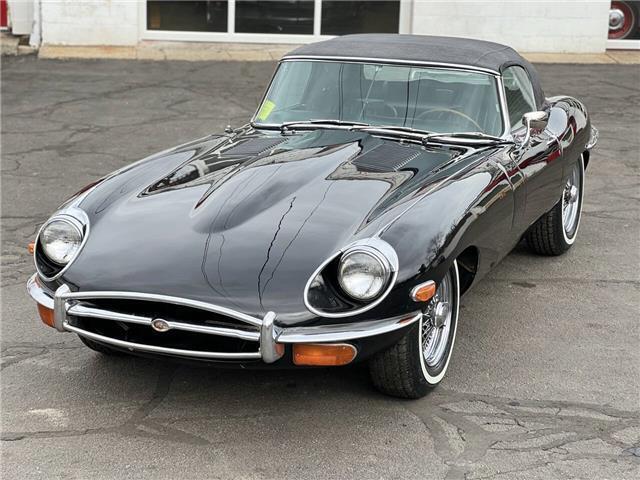 Jaguar-XKE-Roadster-1970-Black-Black-50286-18