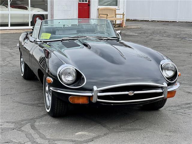 Jaguar-XKE-Roadster-1970-Black-Black-50286-2