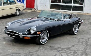 Jaguar-XKE-Roadster-1970-Black-Black-50286-3