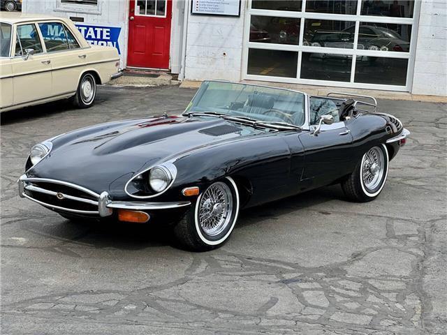 Jaguar-XKE-Roadster-1970-Black-Black-50286-3