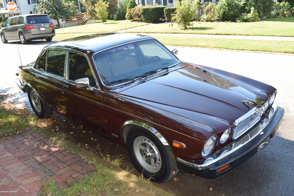 Jaguar-Xj6-1987-brown-141139-4