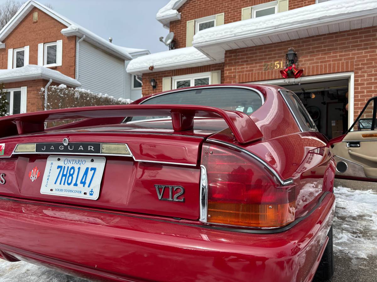 Jaguar-Xjs-1987-red-204386-21