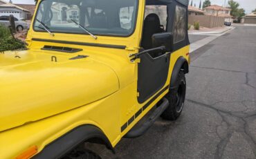 Jeep-1980-yellow-167371-1