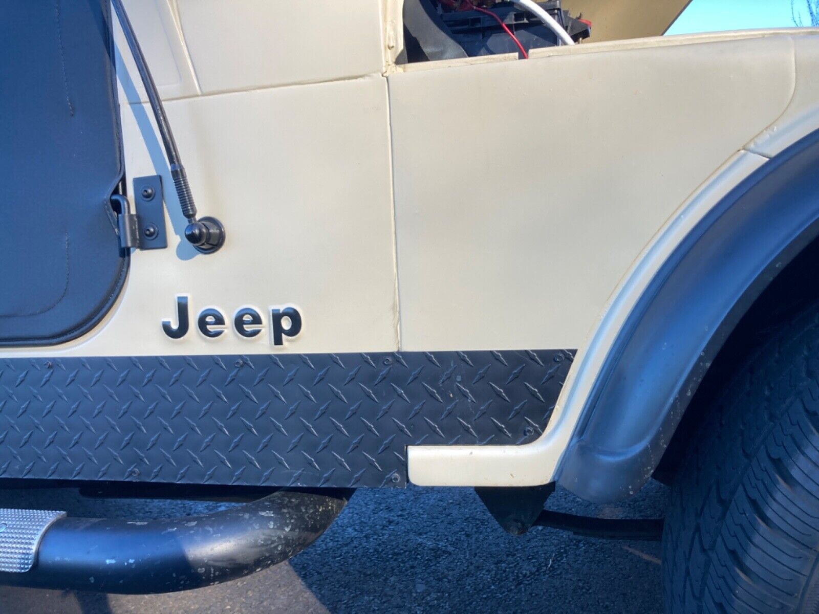 Jeep-CJ-Cabriolet-1979-Black-0-18