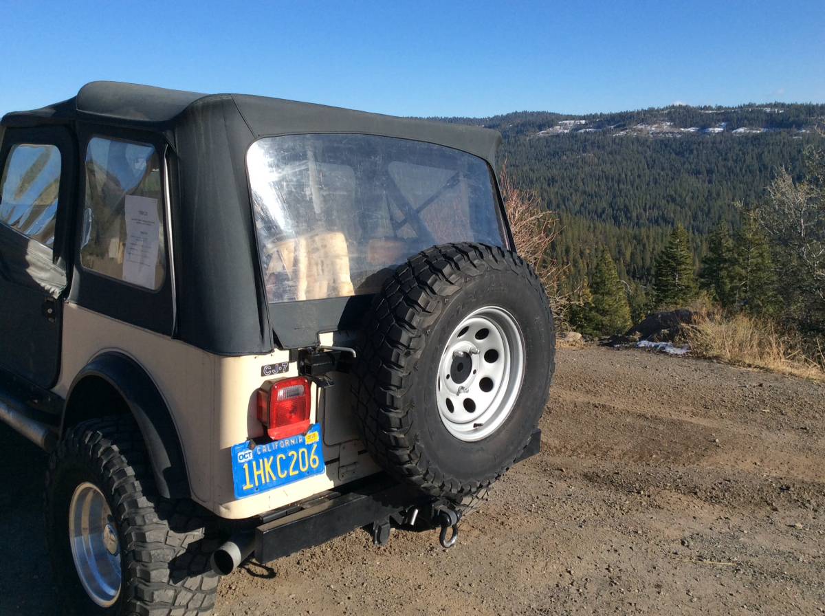 Jeep-Cj-7-1984-custom-3935