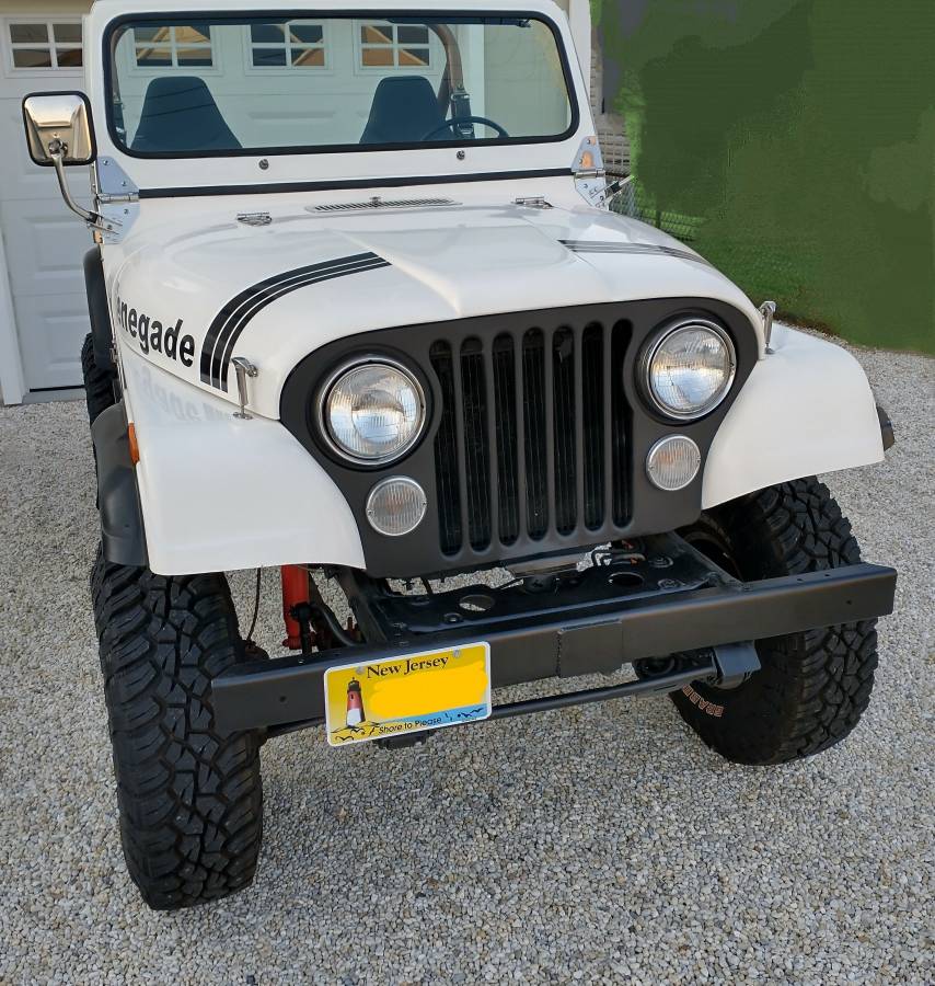 Jeep-Cj-7-1984-white-201398-3