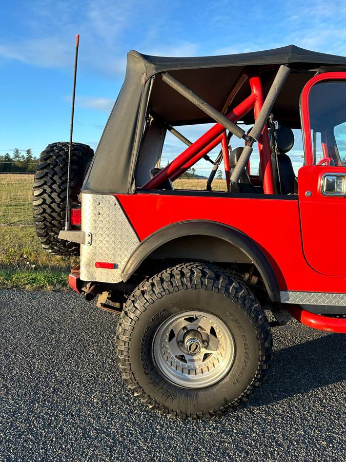 Jeep-Cj7-1983-red-152887-12