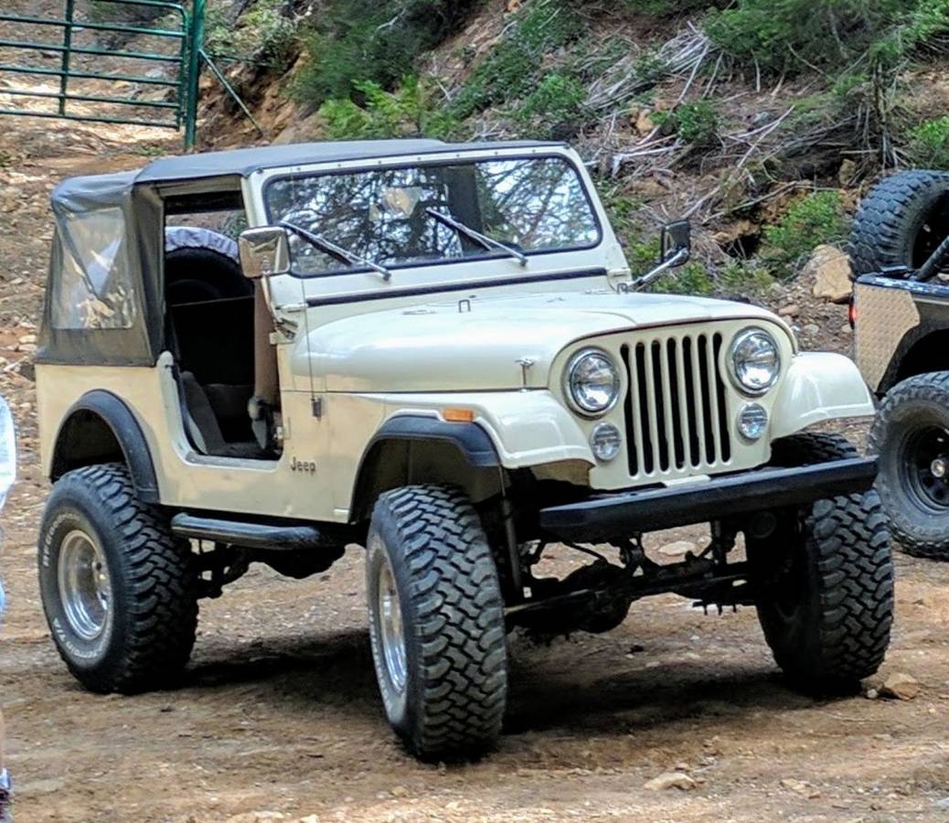 Jeep-Cj7-1986-brown-130357