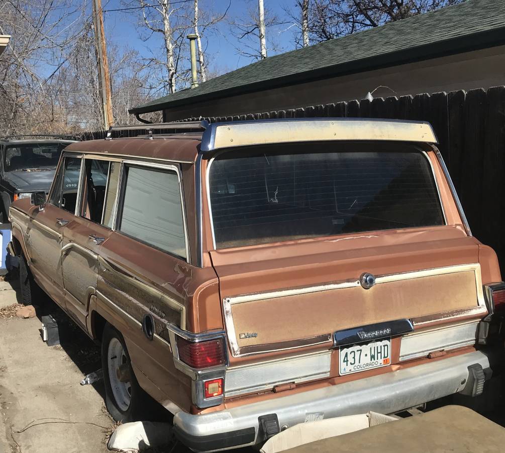 Jeep-Grand-wagoneer-1983-168435-4