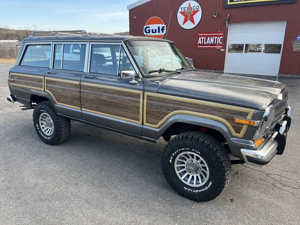 Jeep-Grand-wagoneer-1989-grey-107520-11