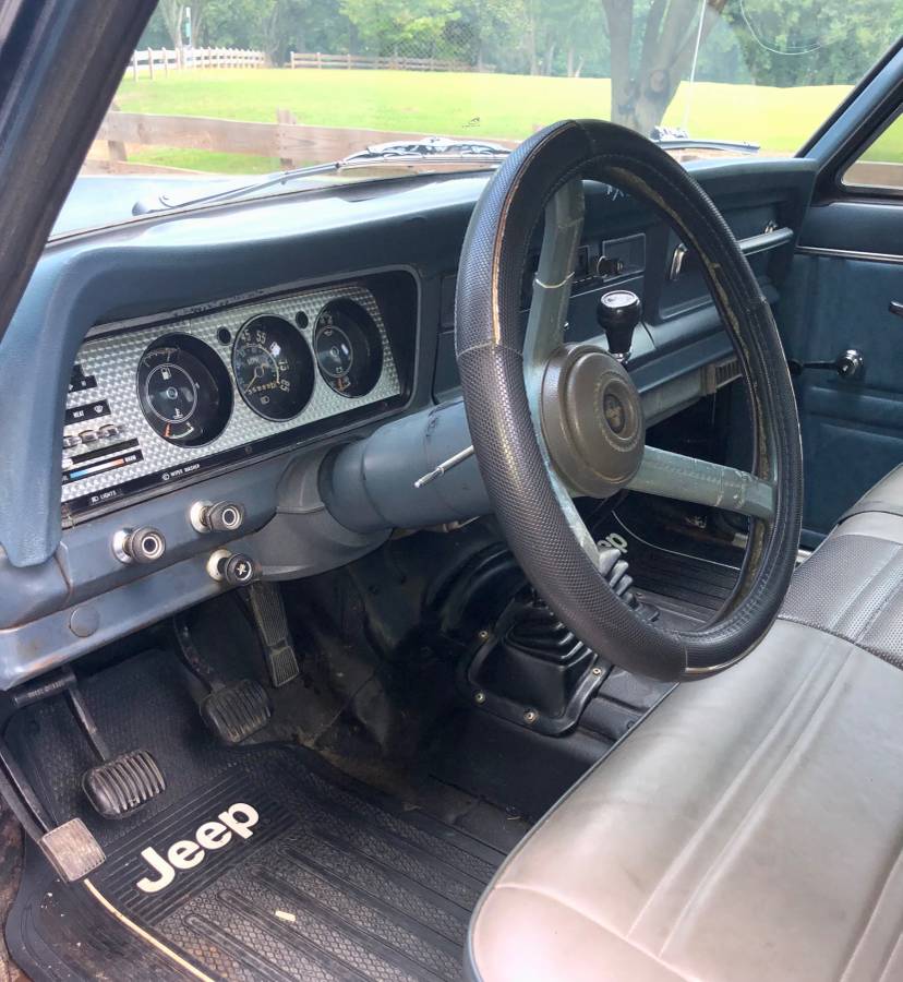 Jeep-J10-pickup-1982-silver-57910-4