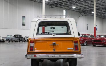 Jeep-Jeepster-SUV-1971-Gold-Black-18221-4