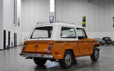 Jeep-Jeepster-SUV-1971-Gold-Black-18221-5