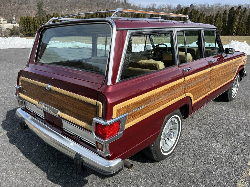 Jeep-Wagoneer-1981-69789-1