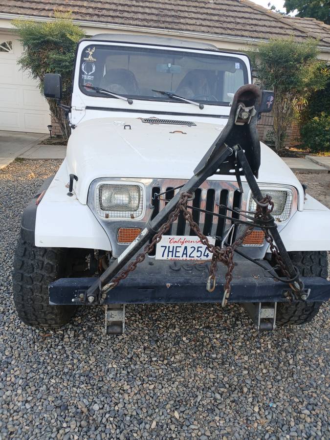 Jeep-Wrangler-1991-white-96560-1