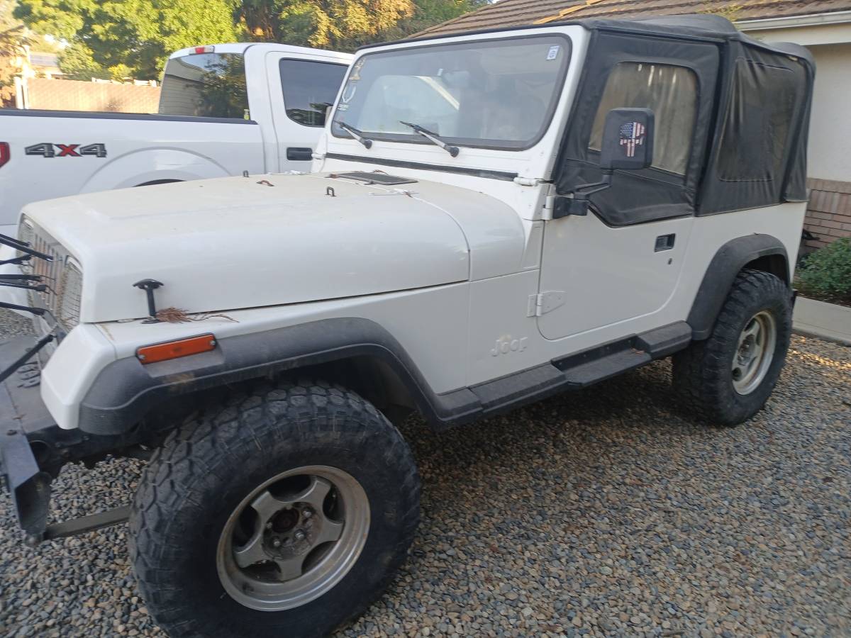 Jeep-Wrangler-1991-white-96560