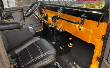 Jeep-Wrangler-cj-5-1969-yellow-4067-3