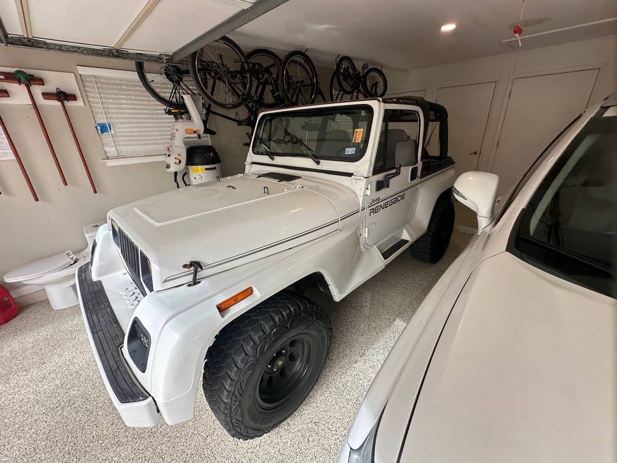 Jeep-Wrangler-renegade-1994-white-181855-20