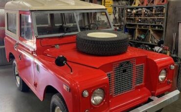 Land-rover-1971-red-203734-2