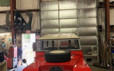 Land-rover-1971-red-203734-3