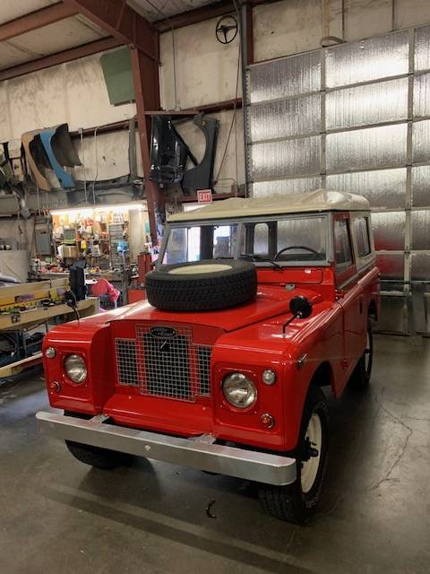 Land-rover-1971-red-203734-4