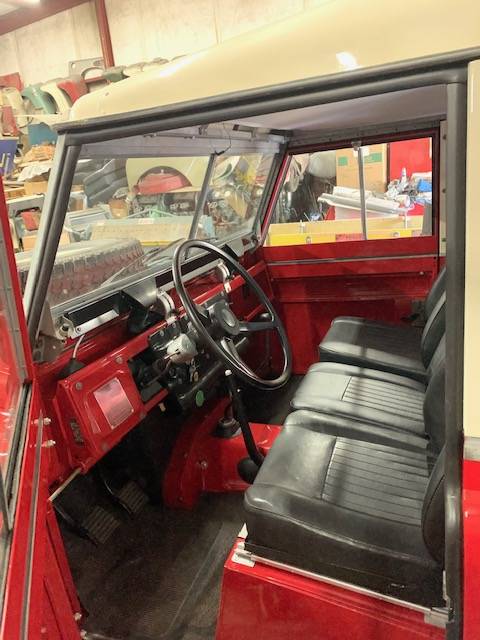 Land-rover-1971-red-203734-8