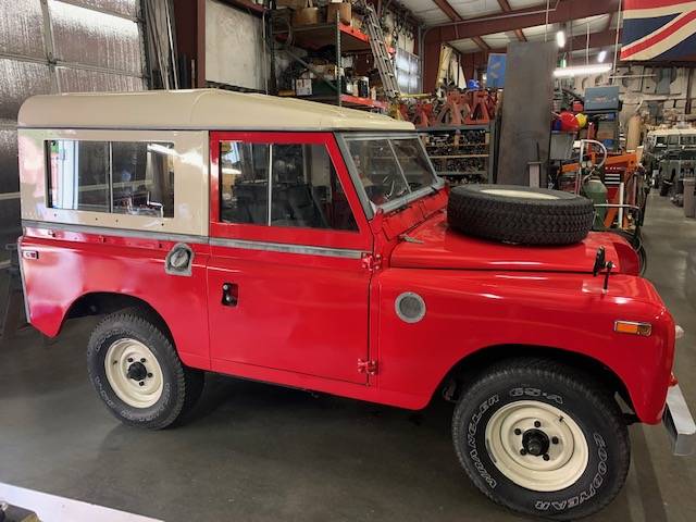 Land-rover-1971-red-203734