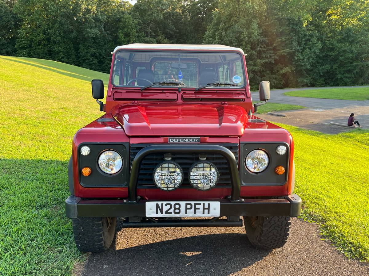 Land-rover-Defender-90-diesel-1995-red-180246-1