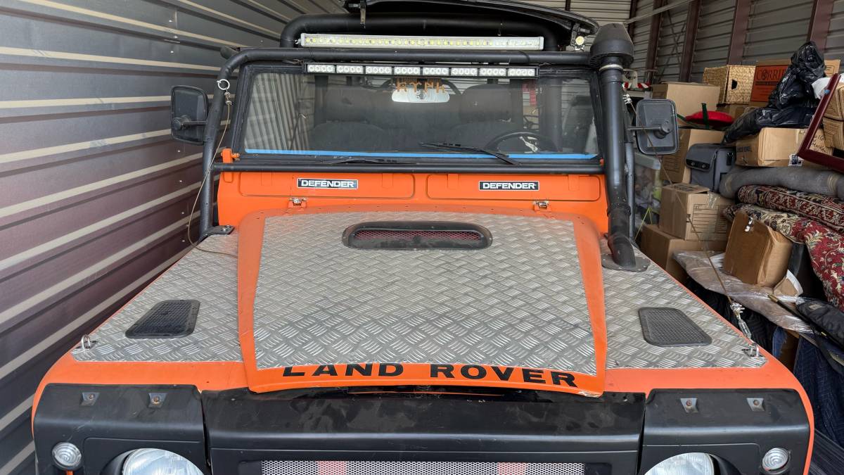 Land-rover-Defender-series-iii-1974-101388-5