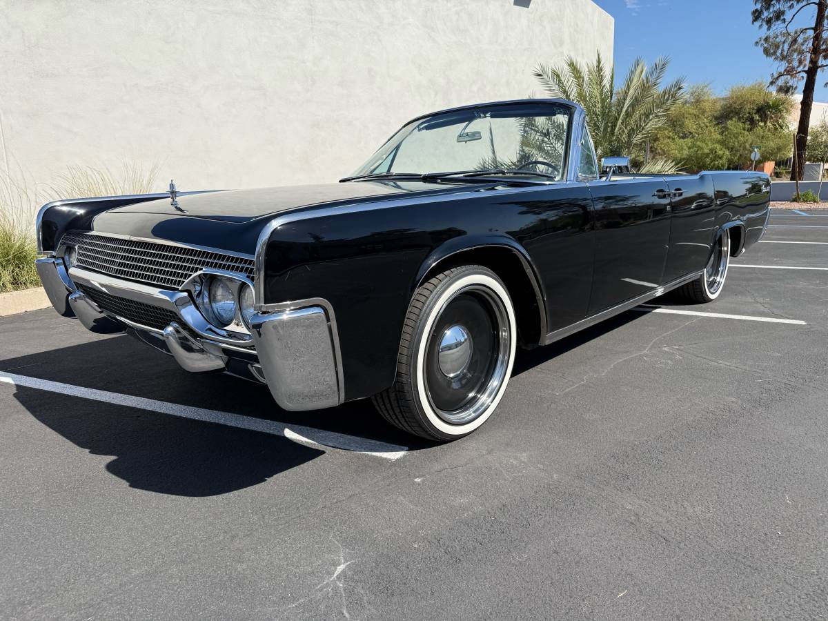 Lincoln-Continental-1961-black-198683-6