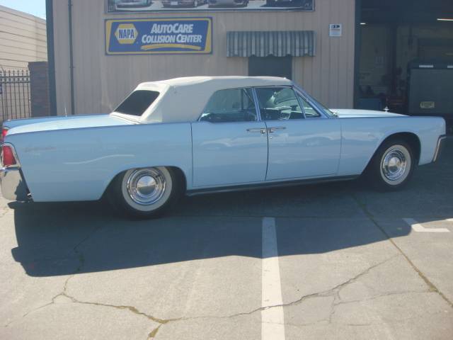 Lincoln-Continental-1962-blue-32937-1