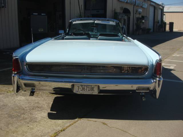 Lincoln-Continental-1962-blue-32937-7