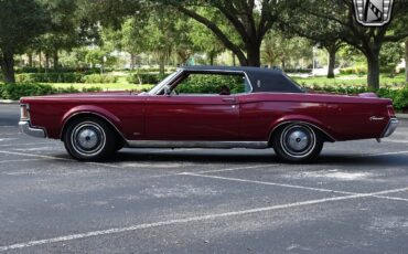 Lincoln-Mark-Series-1971-Maroon-Maroon-134597-4