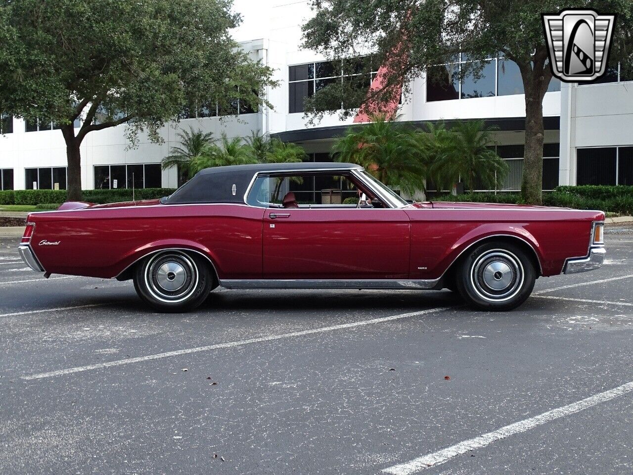 Lincoln-Mark-Series-1971-Maroon-Maroon-134597-8