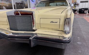 Lincoln-Mark-Series-1979-Cream-Tan-58530-8