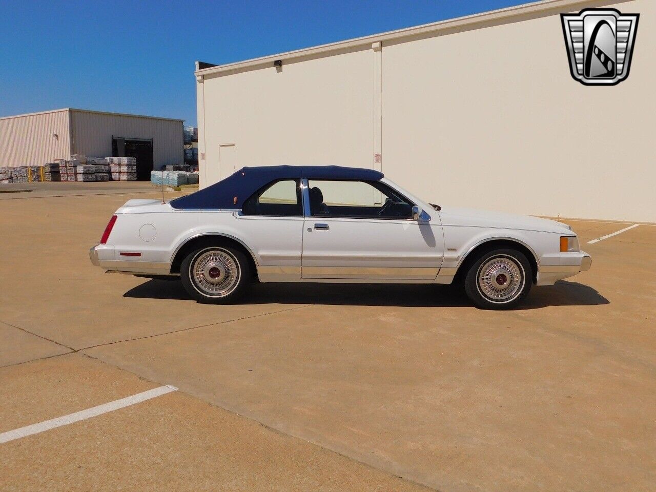 Lincoln-Mark-Series-1988-White-Blue-86256-6