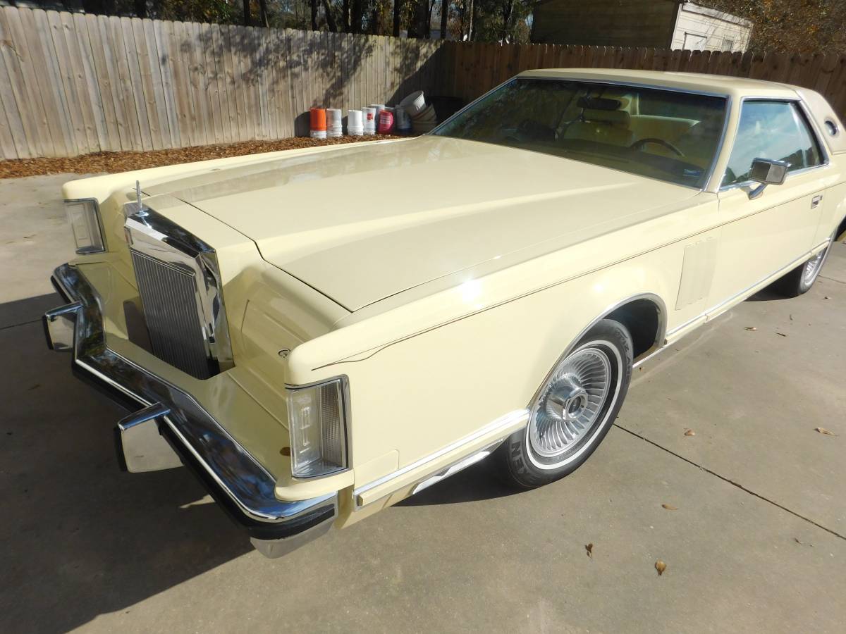 Lincoln-Mark-v-1978-yellow-65983-2