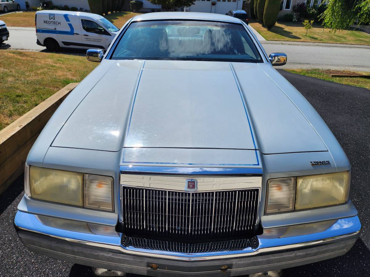 Lincoln-Mark-vii-1989-silver-217261-1