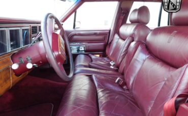 Lincoln-Town-Car-1989-Burgundy-Burgundy-23234-9