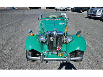 MG-T-Series-1953-Green-Tan-2042-15