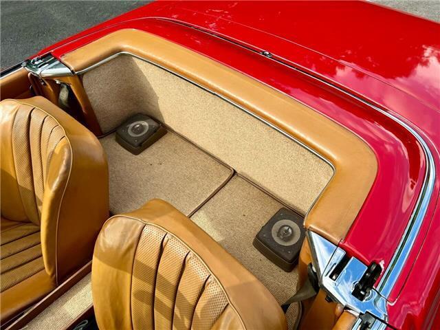 Mercedes-Benz-250SL-Pagoda-Cabriolet-1968-Red-Tan-20215-35