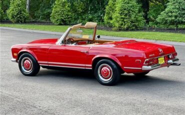 Mercedes-Benz-250SL-Pagoda-Cabriolet-1968-Red-Tan-20215-7