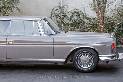 Mercedes-Benz-300-Series-1965-Gray-Other-Color-0-9