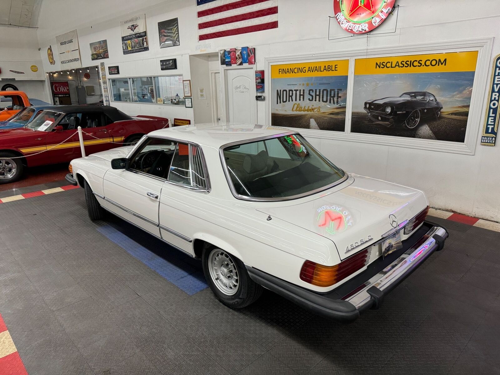 Mercedes-Benz-400-Series-1977-White-Shale-188293-2