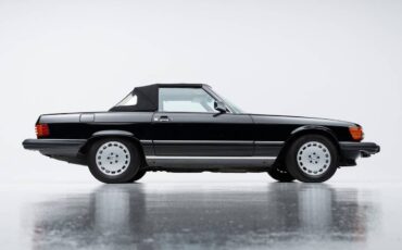 Mercedes-benz-1989-black-70167-4