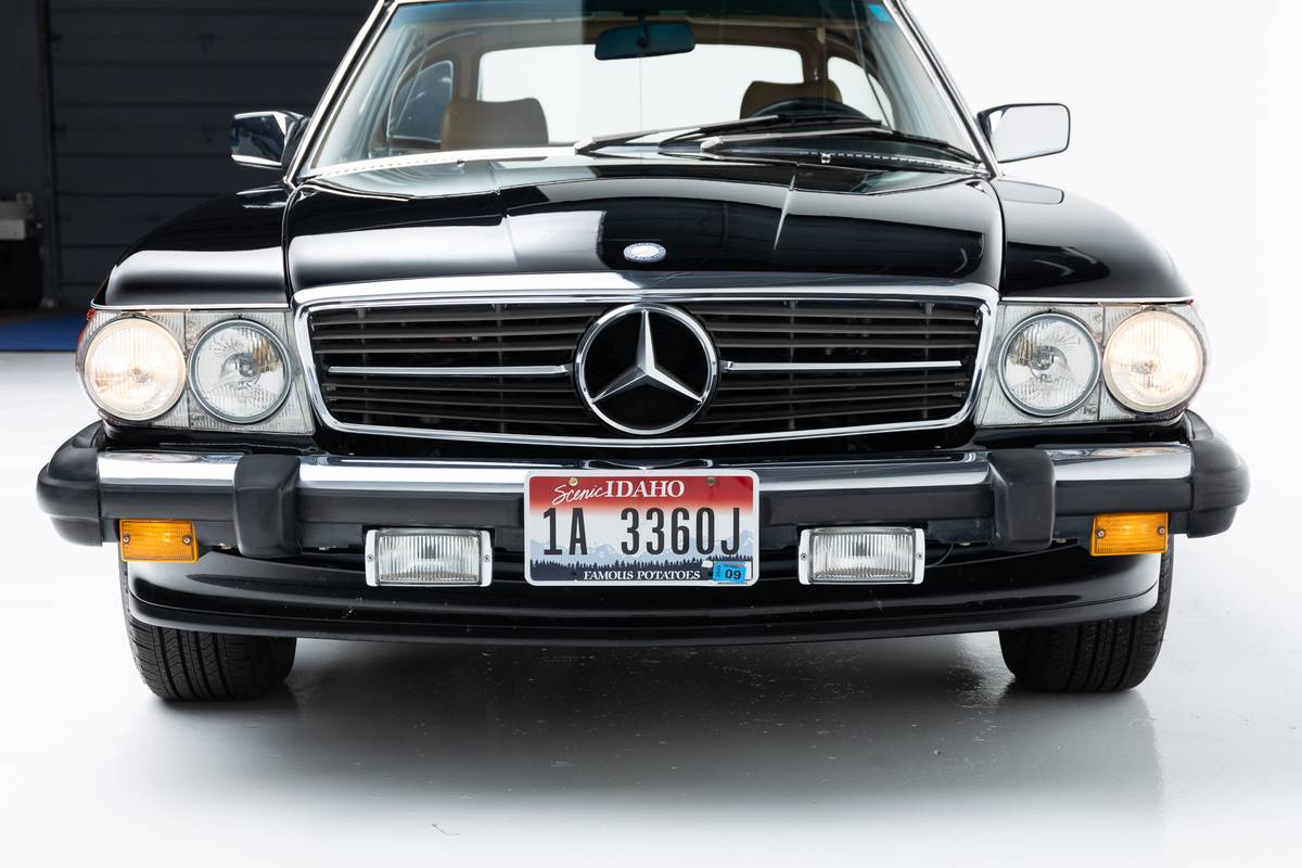 Mercedes-benz-1989-black-70167