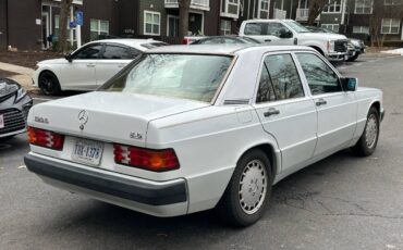 Mercedes-benz-1991-white-178637-6