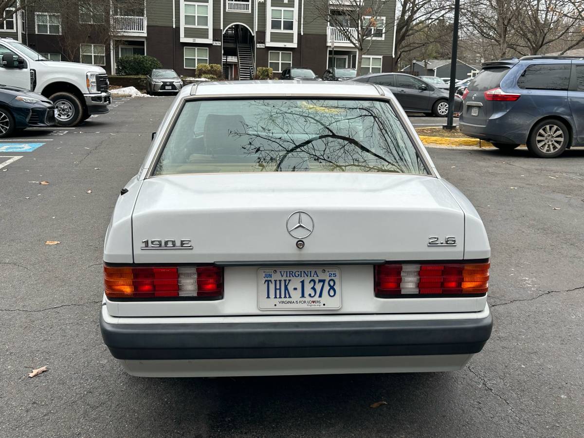 Mercedes-benz-1991-white-178637-7